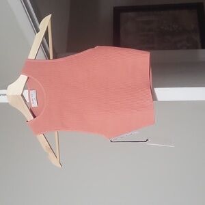 Sculpt knit racer in coral